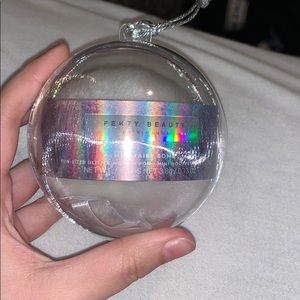 Fenty beauty mini fairy bomb